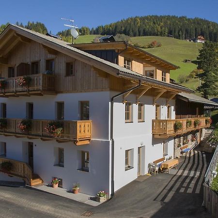 Appartments Jagerhof Braies  Luaran gambar