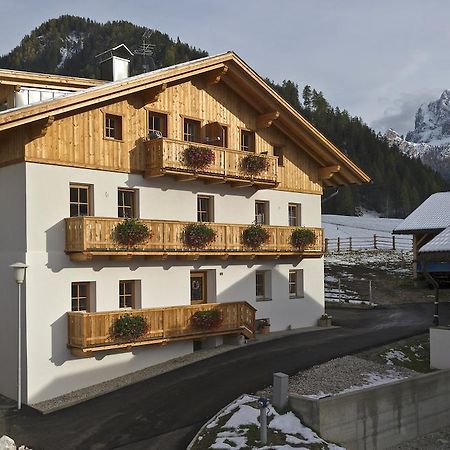 Appartments Jagerhof Braies  Luaran gambar